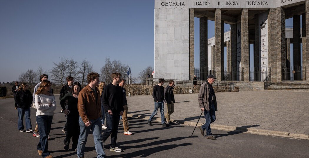 00int-belgium-dispatch-01-phfl-facebookJumbo.jpg