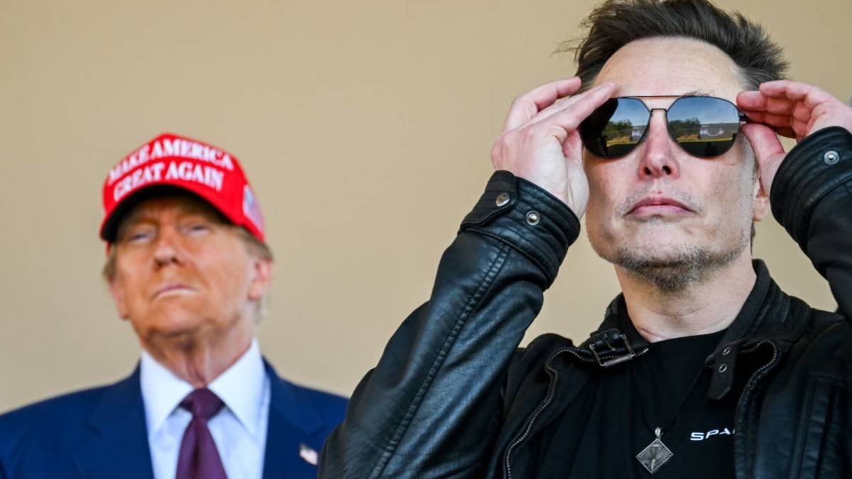 donald-trump-watches-spacex-launch-its-sixth-test-flight-of-starship-spacecraft-1.jpg