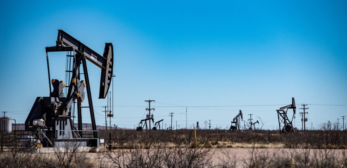 Texas-Oil-Execs-Frustrated-Crude-Prices-scaled.jpg