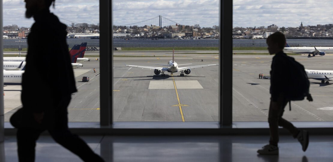 airport-TSA-airline-safety-Bloomberg-scaled.jpg