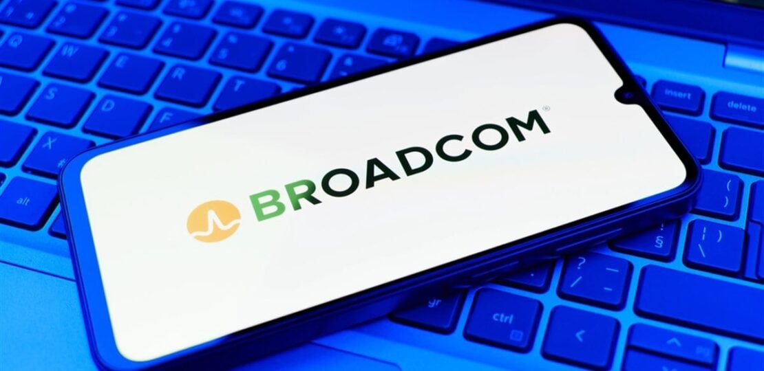 med_20250417080420_broadcoms-apple-relationship-ai-opportunity-meets.jpg