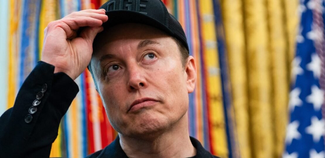 Elon-Musk-GettyImages-2217125957-e1749248960438.jpg